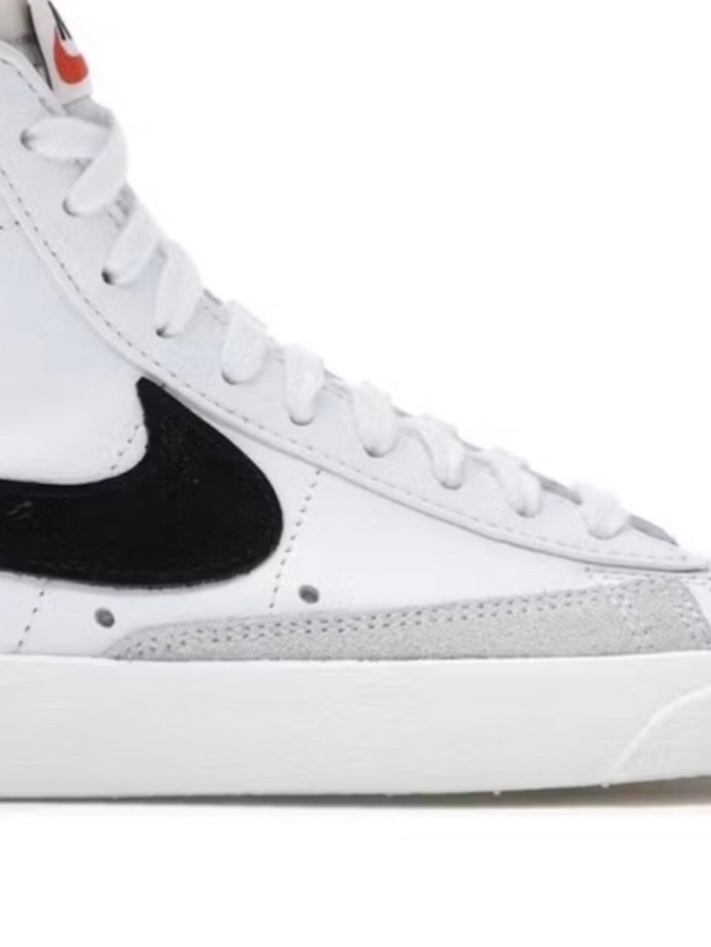 White, Nike Blazers black Check